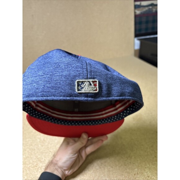 Seattle Mariners 4th of July New Era 59fifty fitted Navy cap hat 7 1/4 - Picture 3 of 5